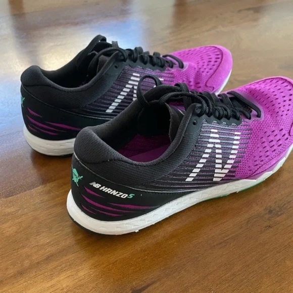 New Balance Running Shoes, Size 9 - Picture 7 of 7